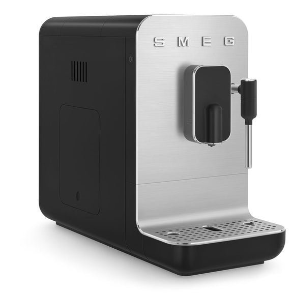 Alternative view of Fully Automatic Coffee & Espresso Machine with Steaming Wand – Black