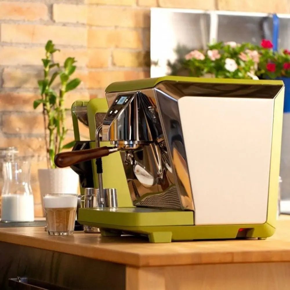 Alternative view of Nuova Simonelli Oscar Mood Oscar