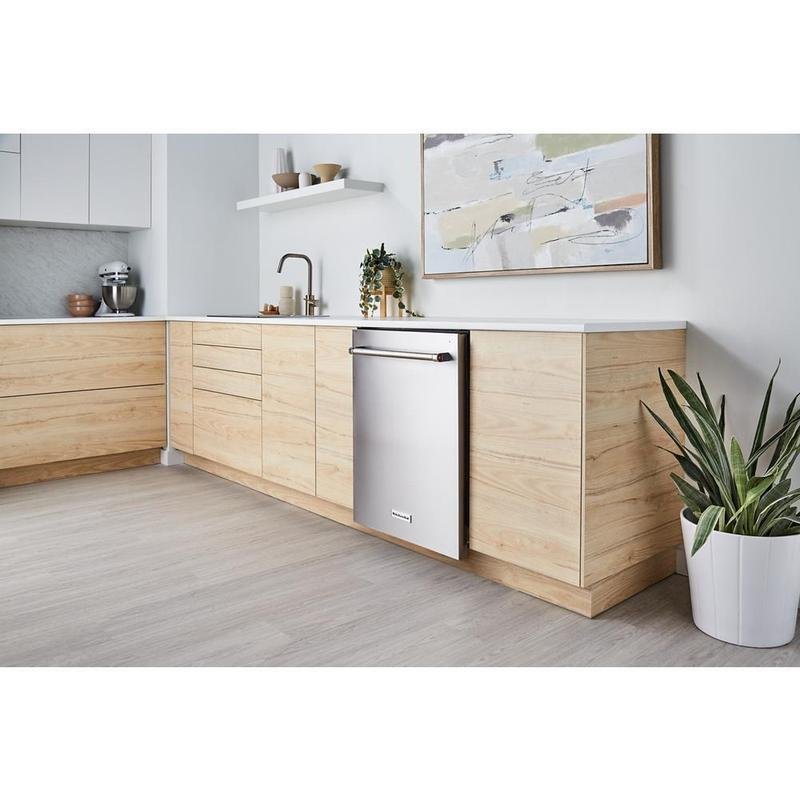 Alternative view of 360° Max Jets™ Third Rack Dishwasher with Ultra-Bright LED Lighting, 44 dBA